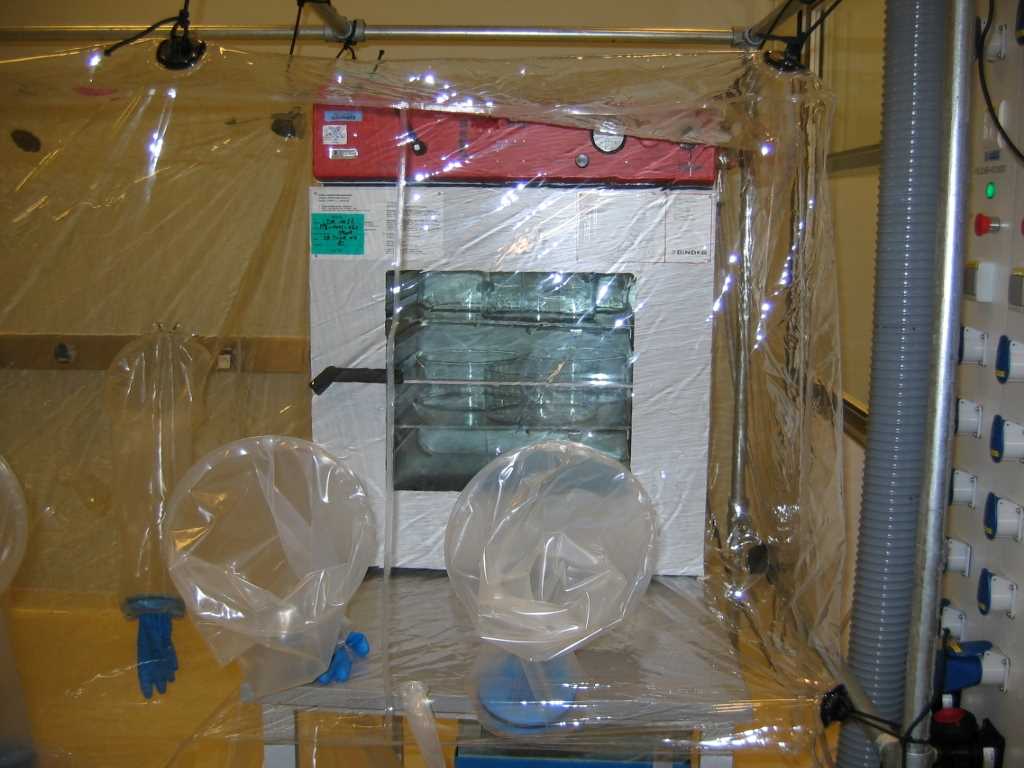 Tray Dryer Flexible Isolation System